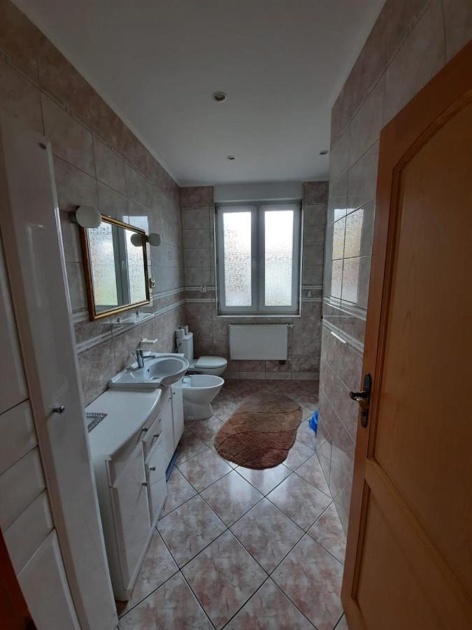 Czerwony Kamien Rubin Apartment Sianozety Cameră foto