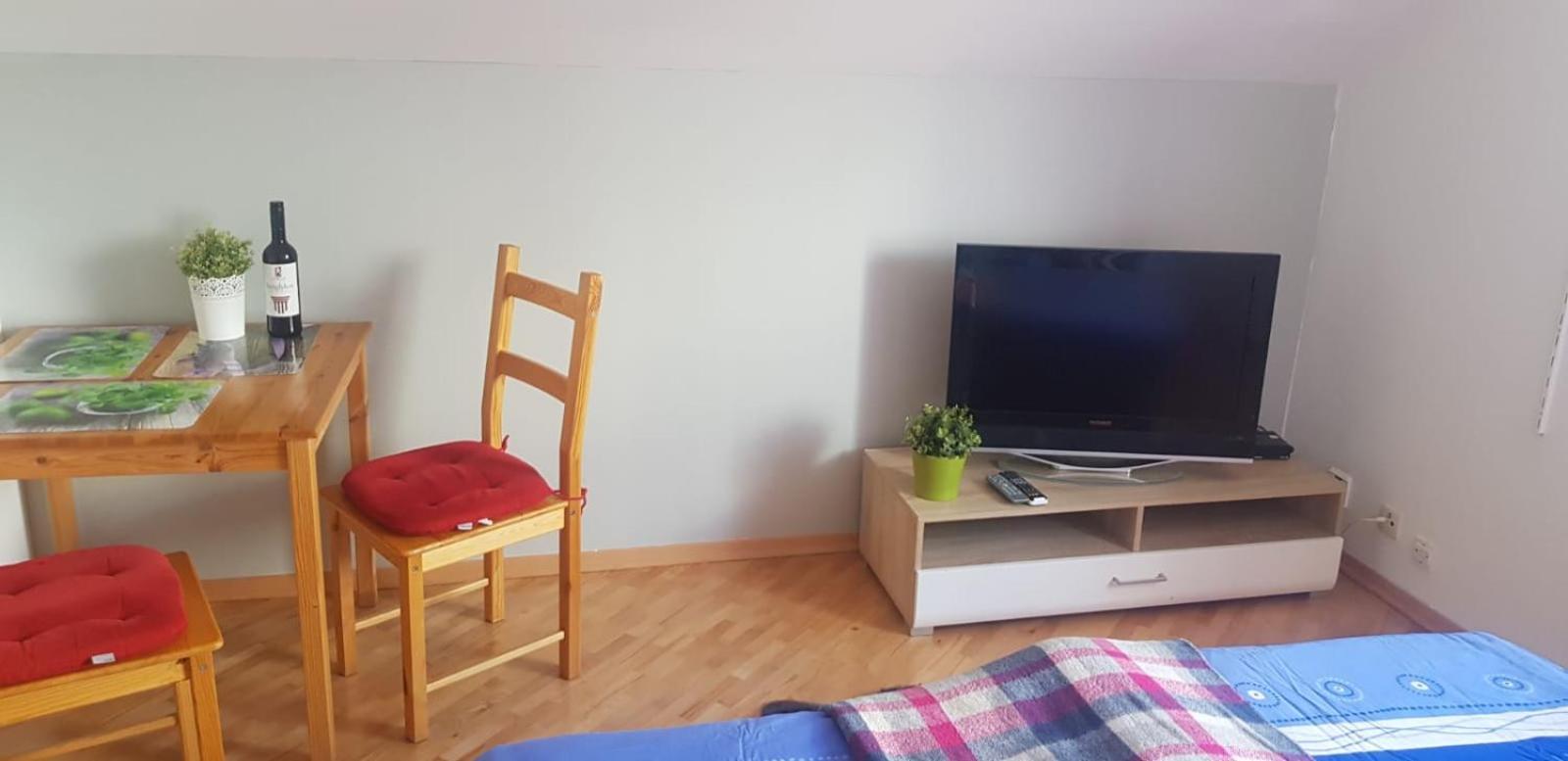 Czerwony Kamien Rubin Apartment Sianozety Cameră foto